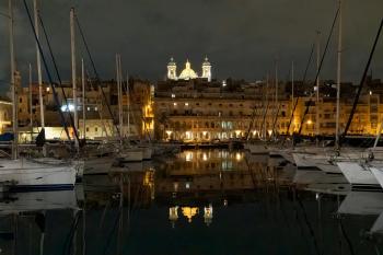 Fondo de Pantalla de pexels_30709417.jpg