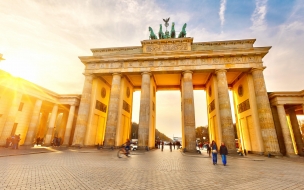 Brandenburg gate 2560x1440 berlin germany tourism travel