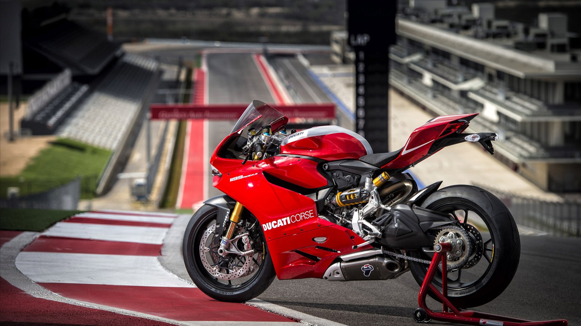 2013 ducati superbike 1199 panigale r