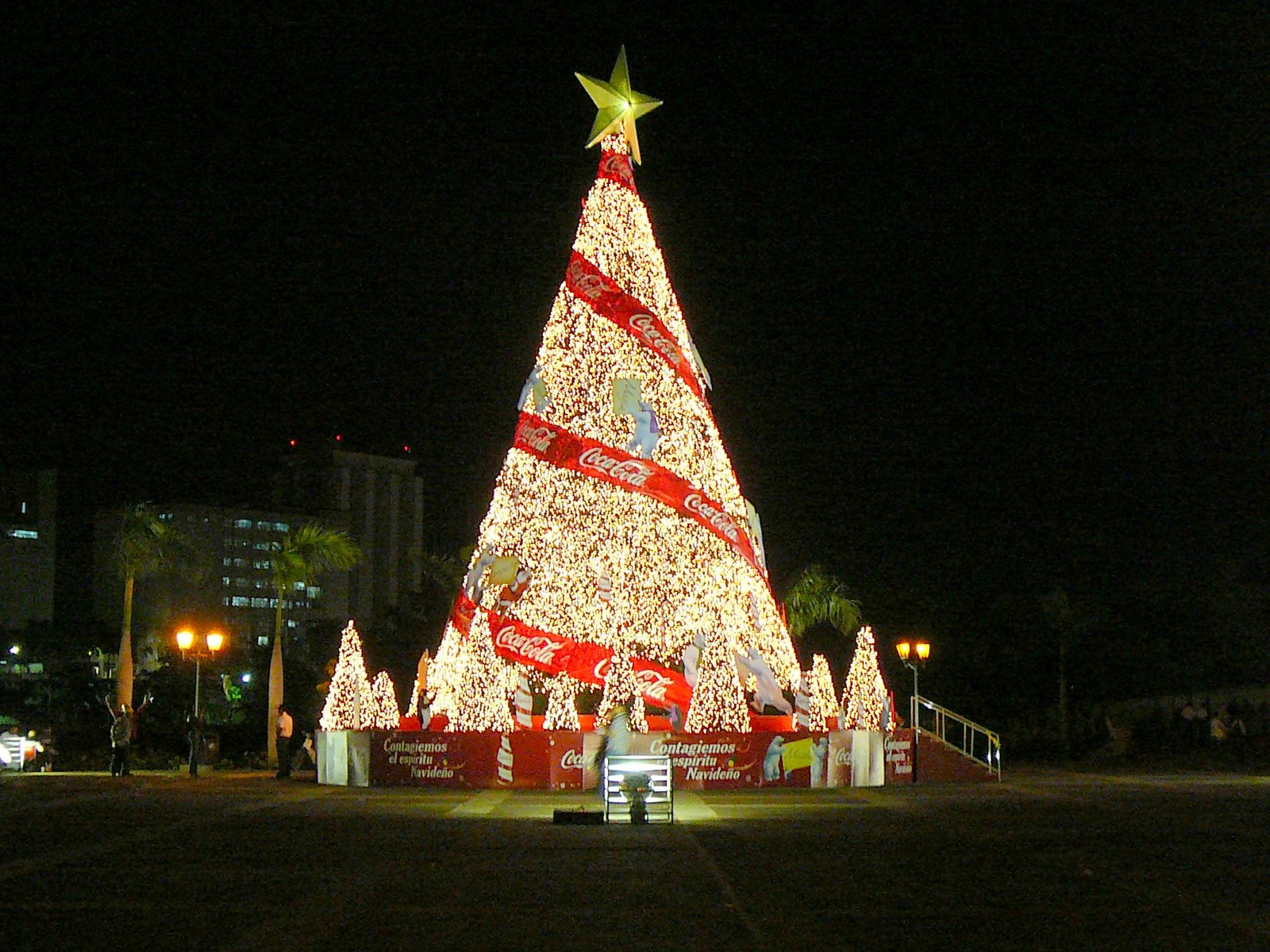Arbol de navidad cocacola
