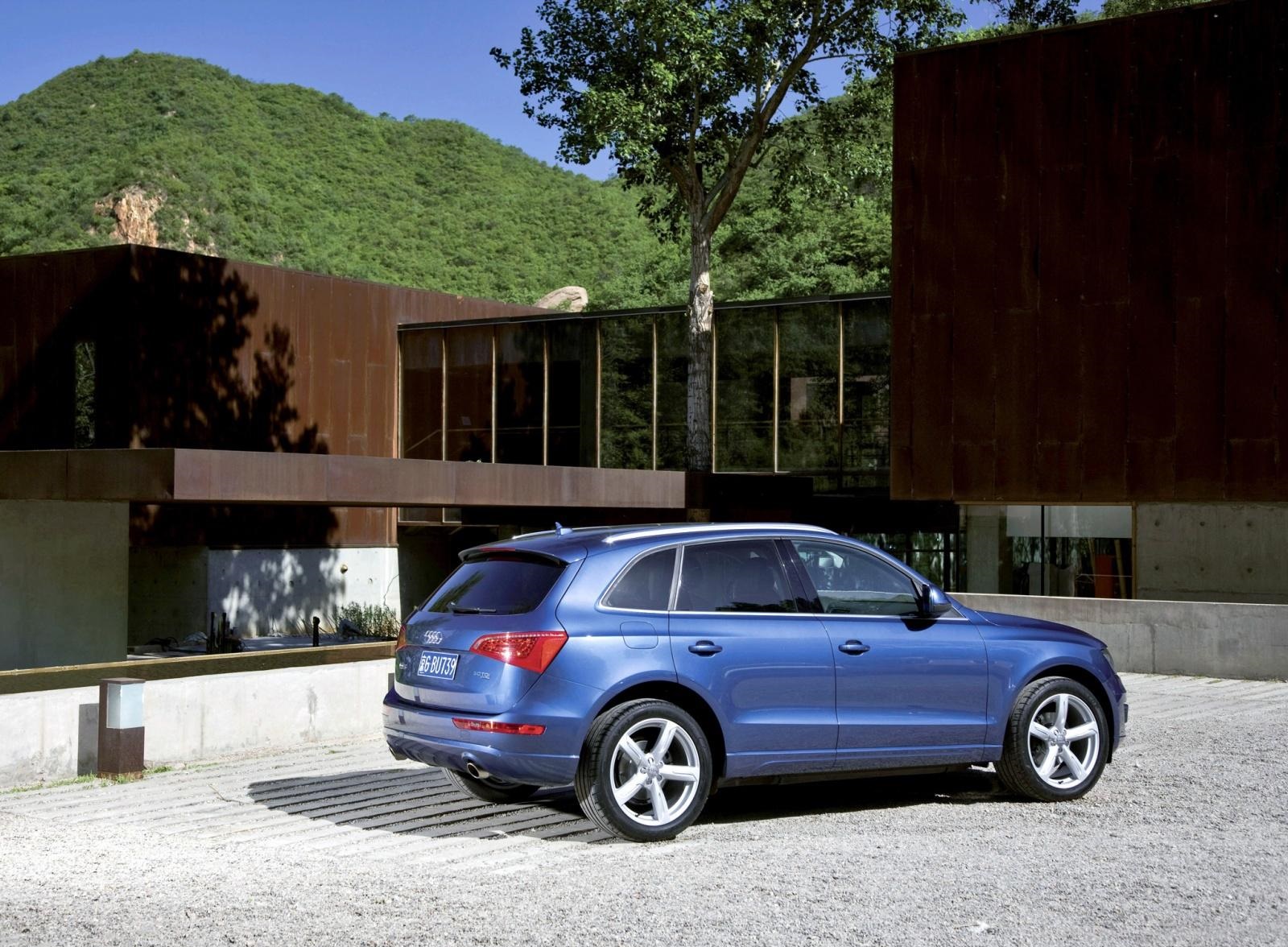 Audi Q5 3.0 TDI Quattro Car 17 wallpaper