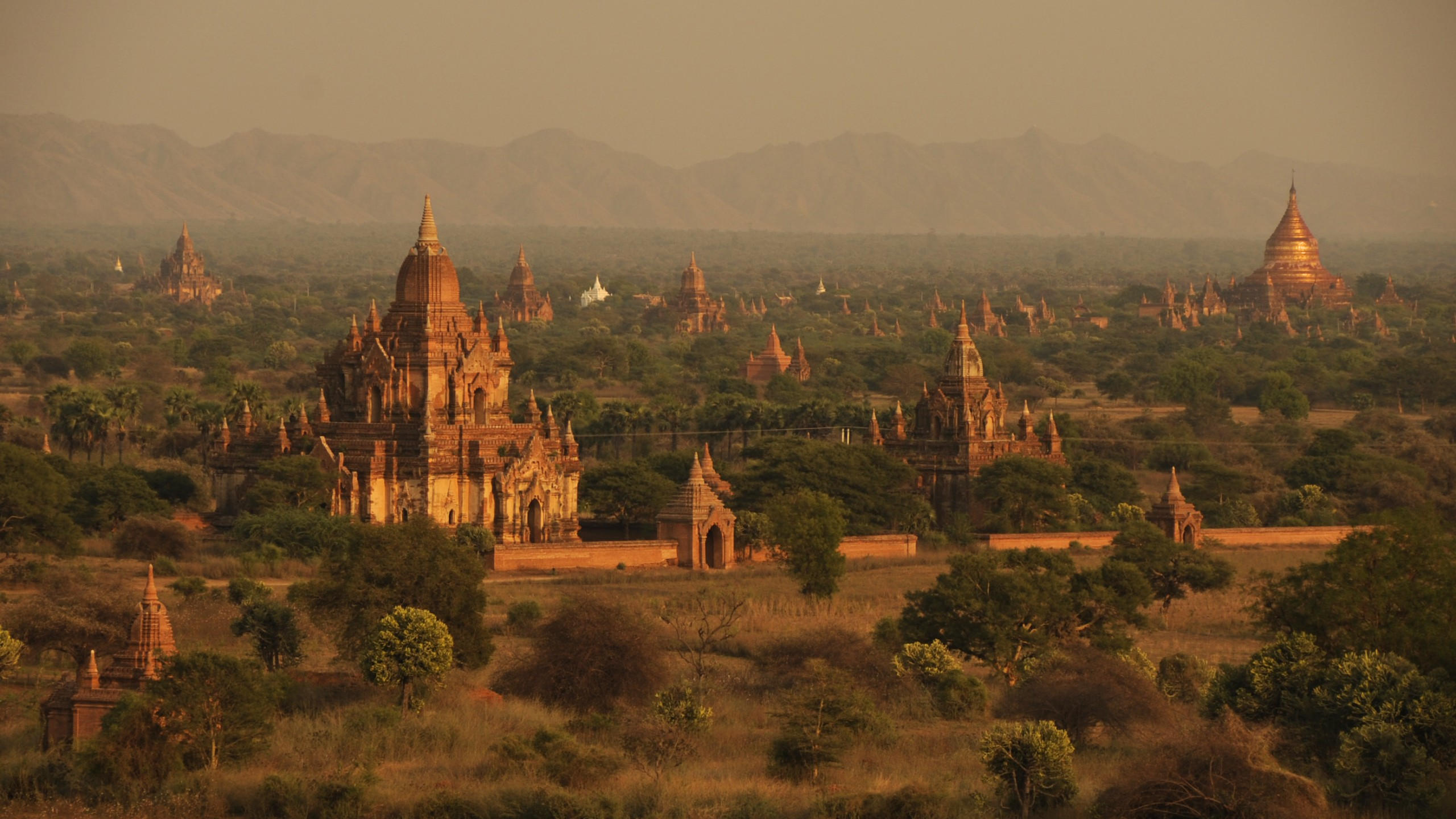Bagan temples 2560x1440 myanmar travel tourism booking