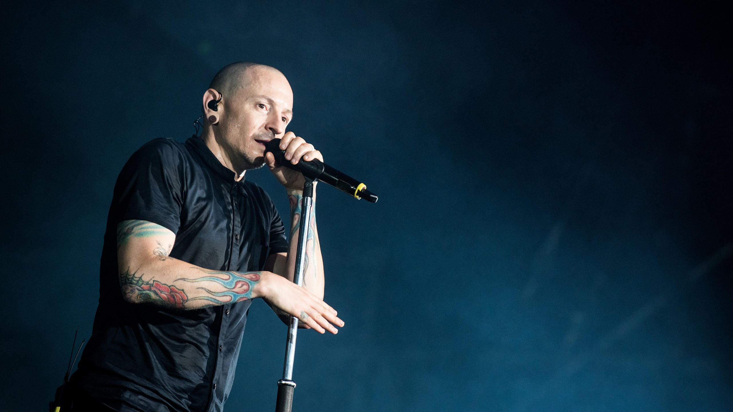 Chester bennington 2560x1440 photo 5k