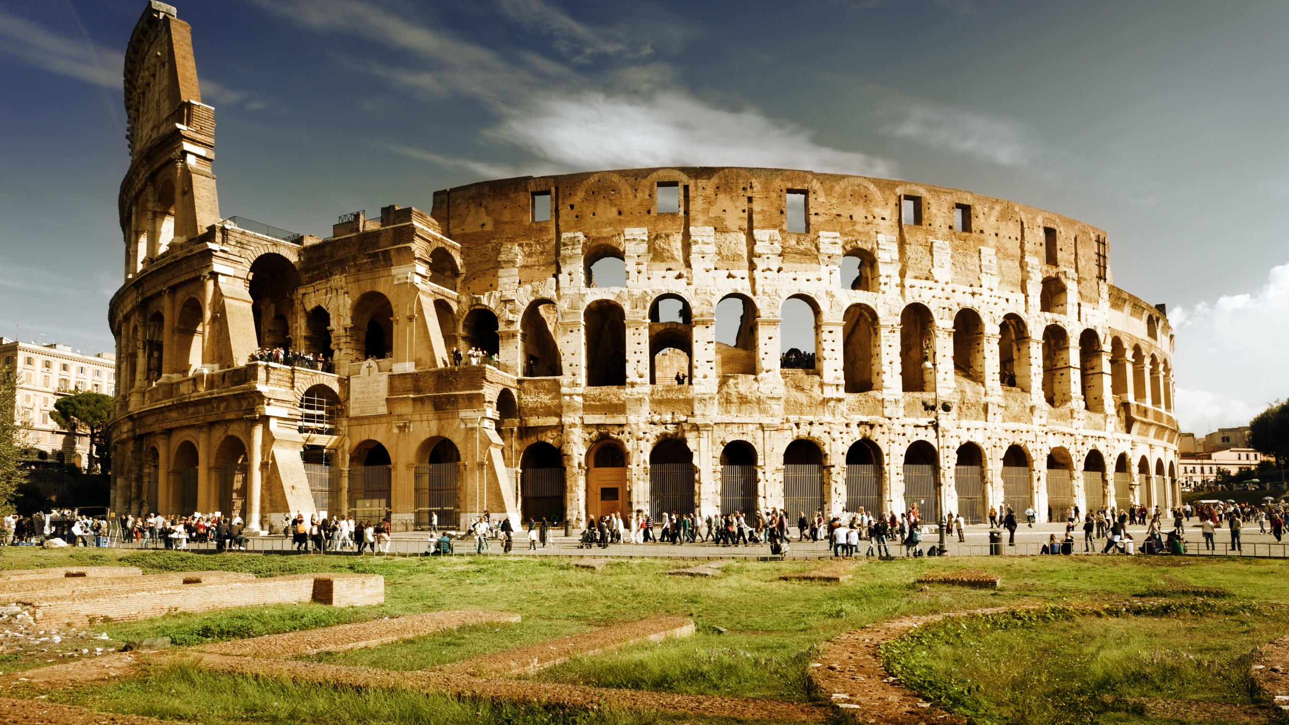 Colosseum 2560x1440 rome italy travel tourism