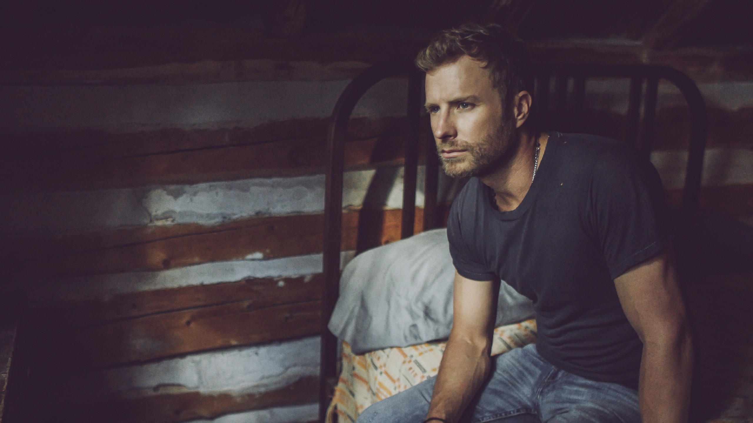 Dierks bentley 2560x1440 top music artist and bands singer cuntry