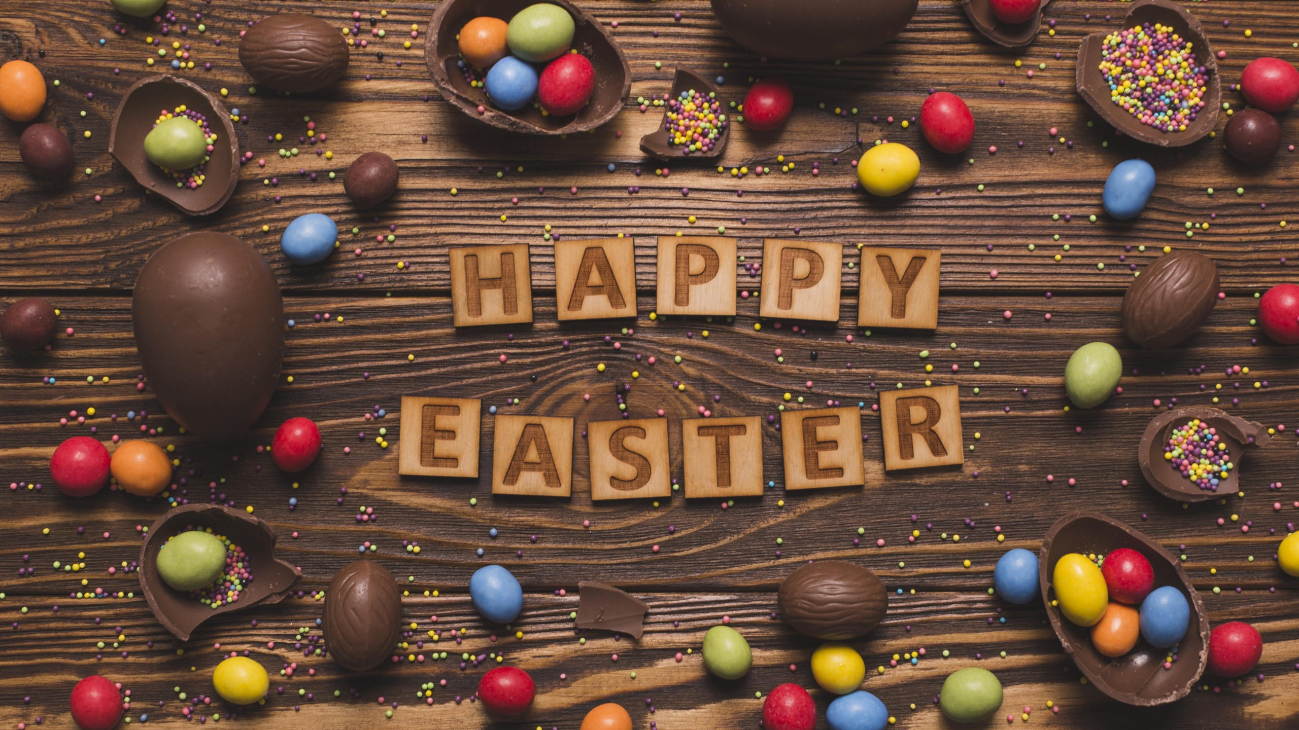 Easter 2560x1440 eggs candy chocolate 5k