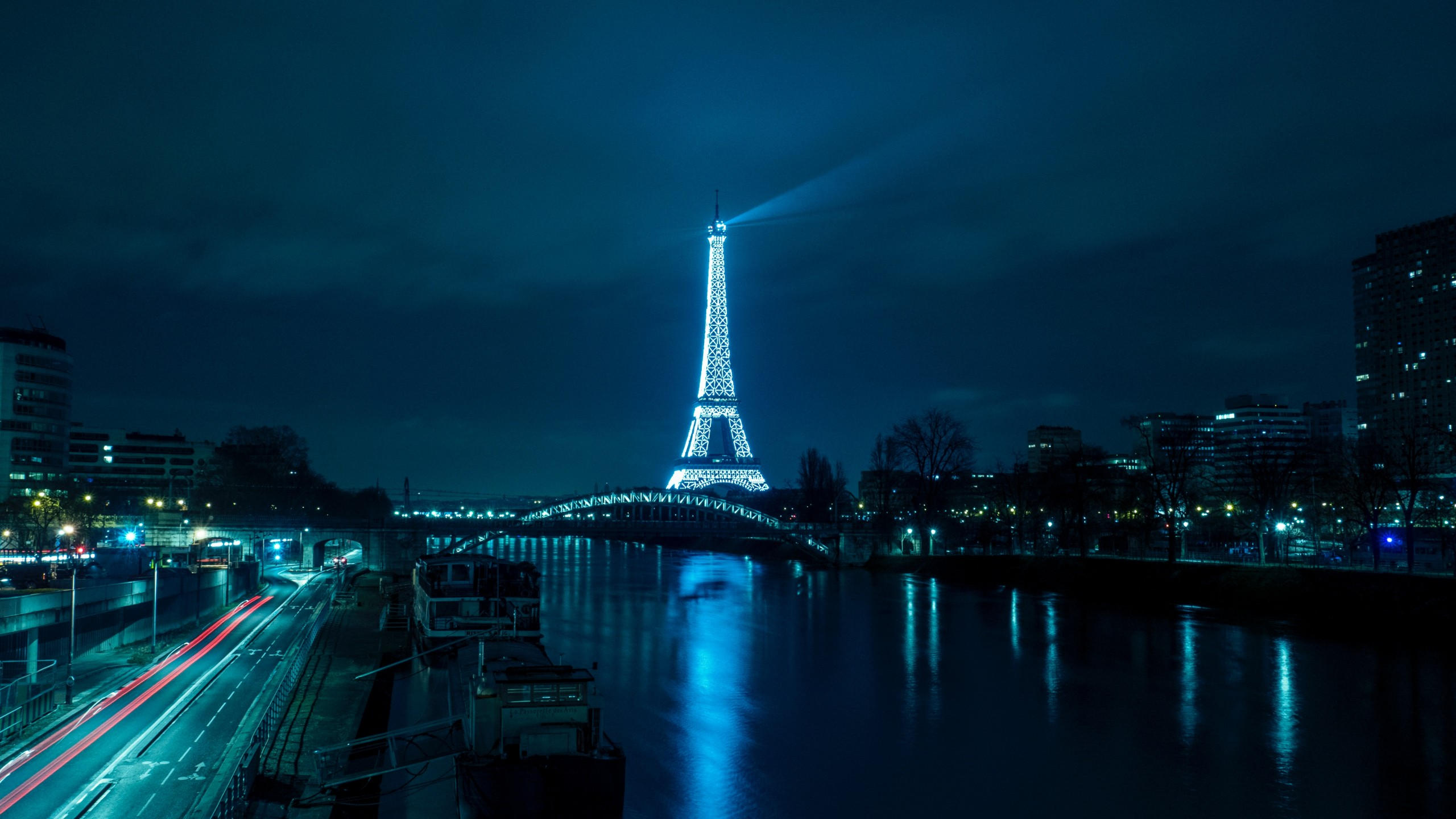 Eiffel tower 2560x1440 france paris 4k 5k