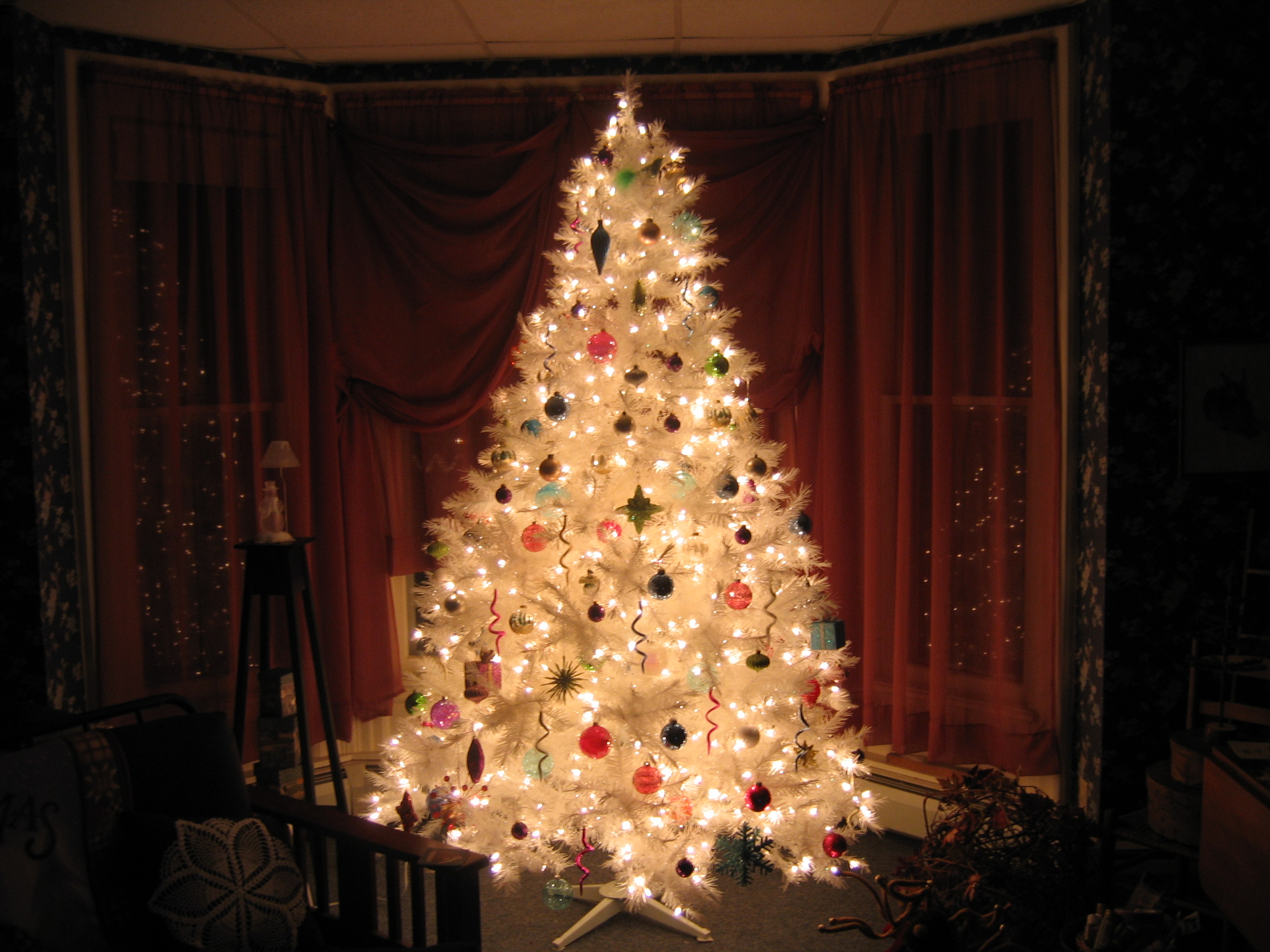 Fondos hd arbol blanco encendido