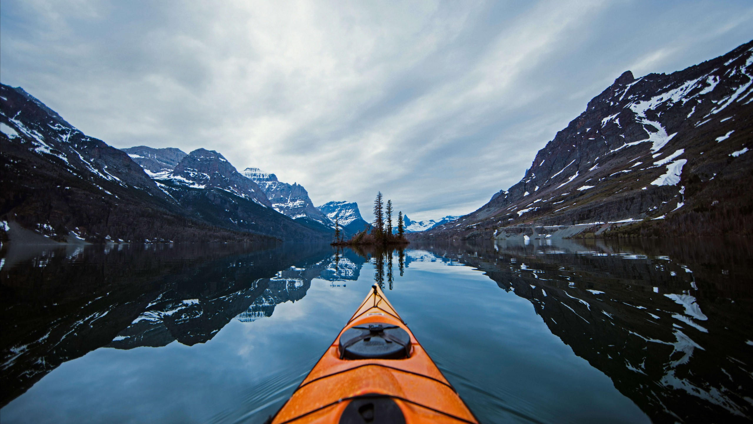 Glacier national park 2560x1440 montana canoe snow winter 5k