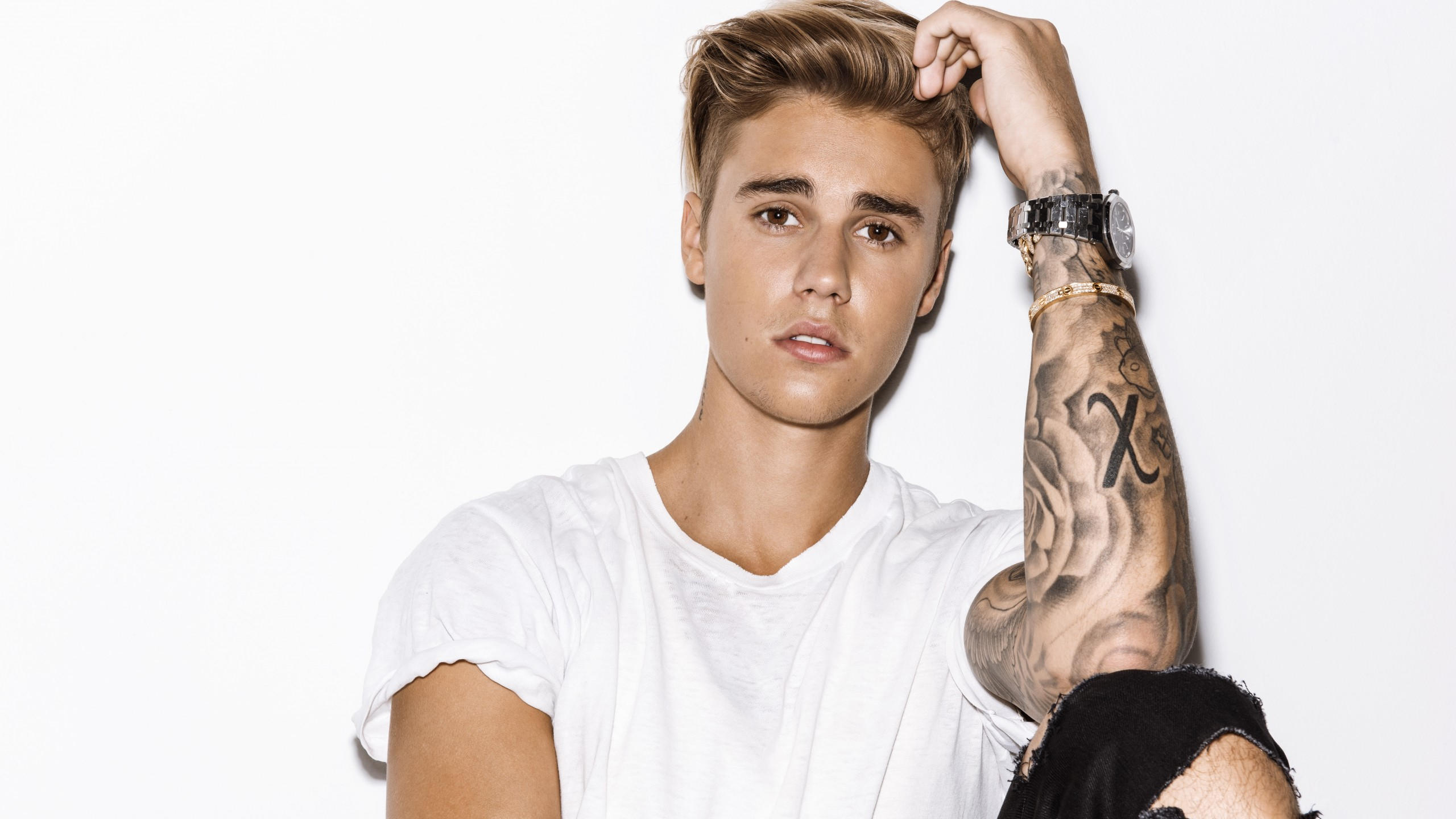 Justin bieber 2560x1440 photo 8k
