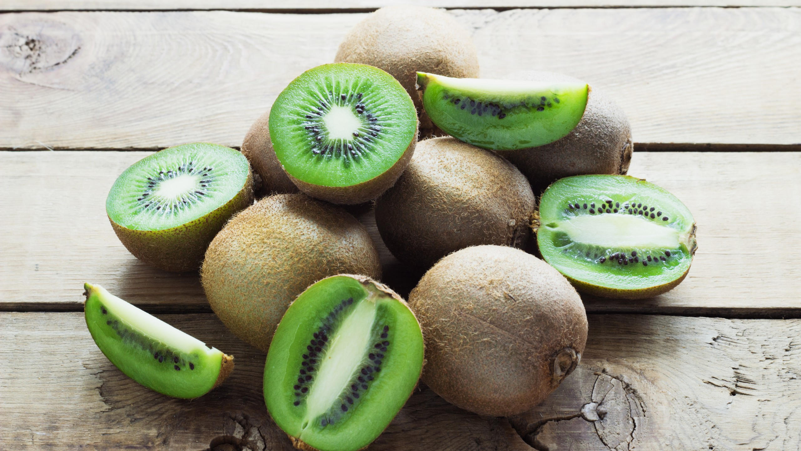 Kiwi 2560x1440 fruit 4k