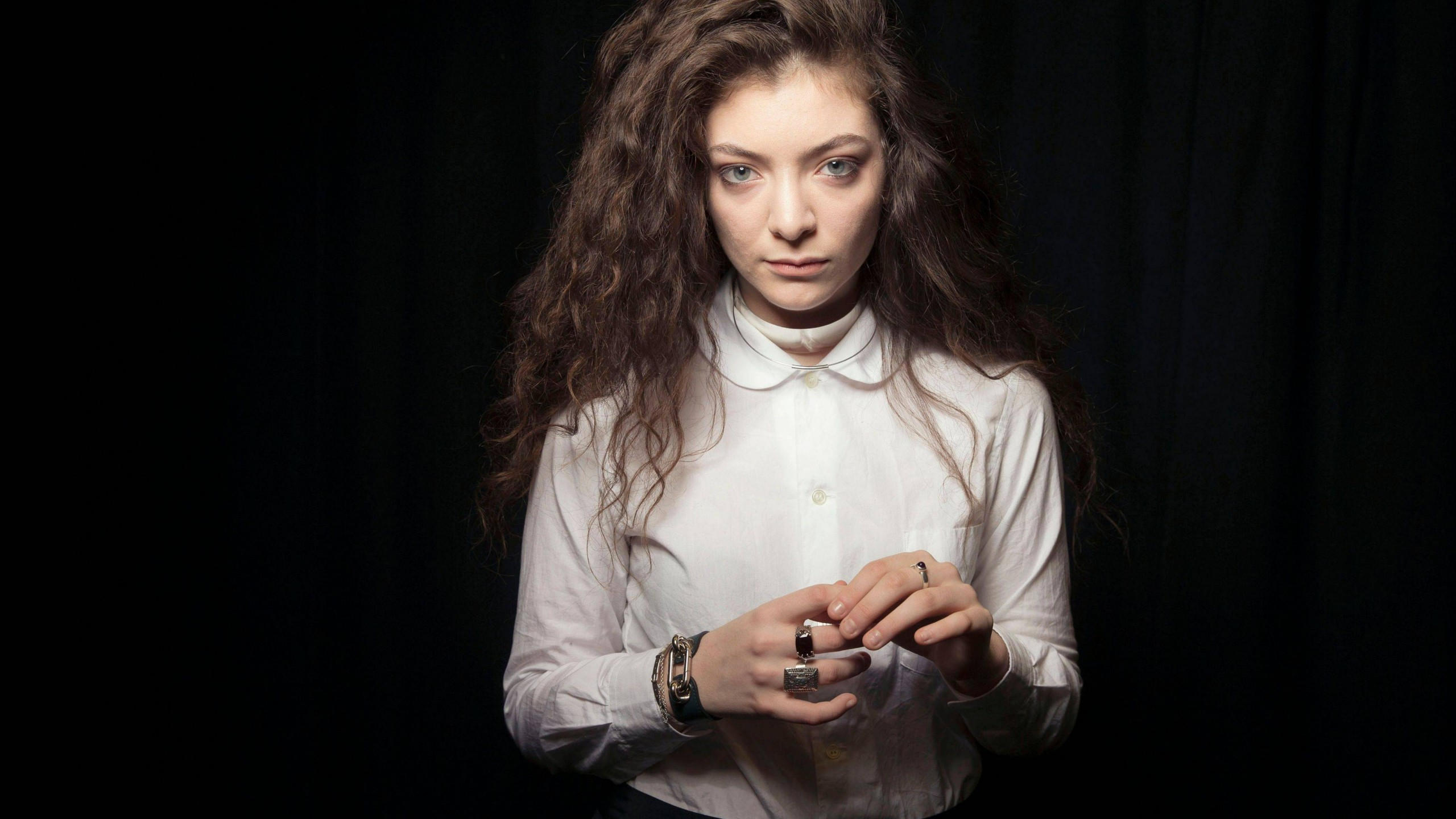 Lorde 2560x1440 most popular celebs in 2015 grammys singer songwriter