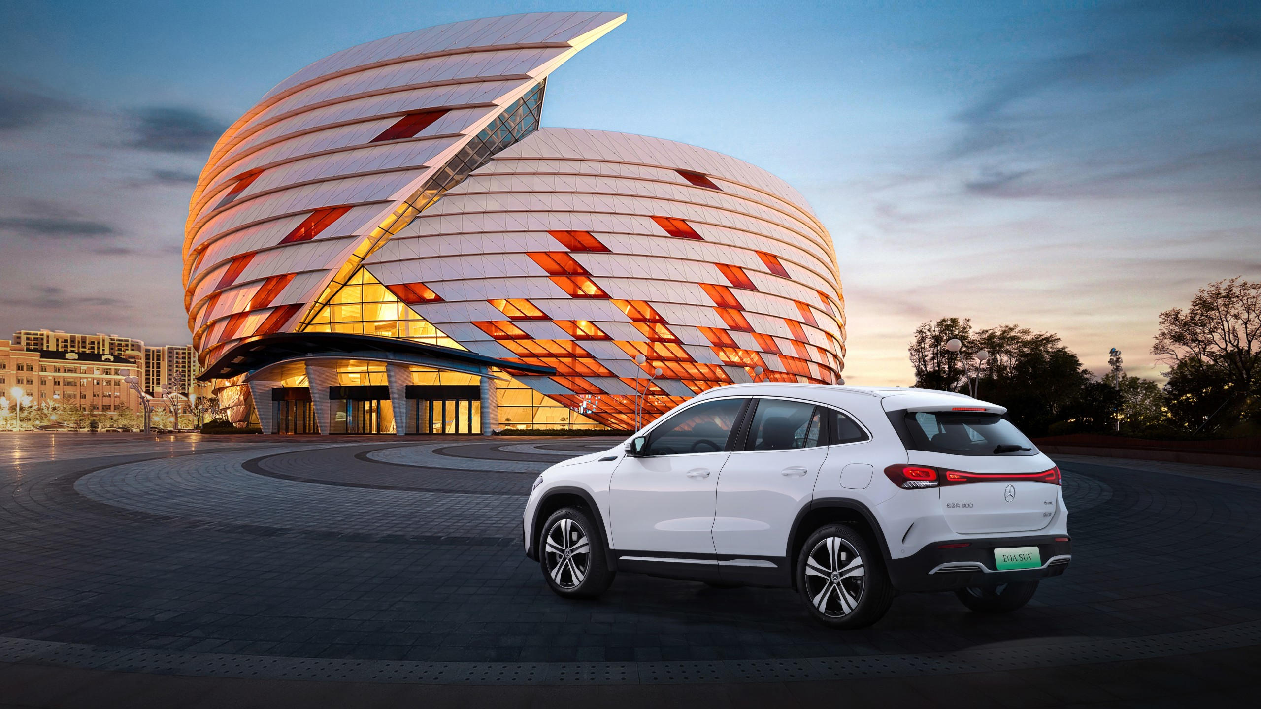 Mercedes benz eqa 300 amg 2560x1440 auto shanghai 2021 2021 cars