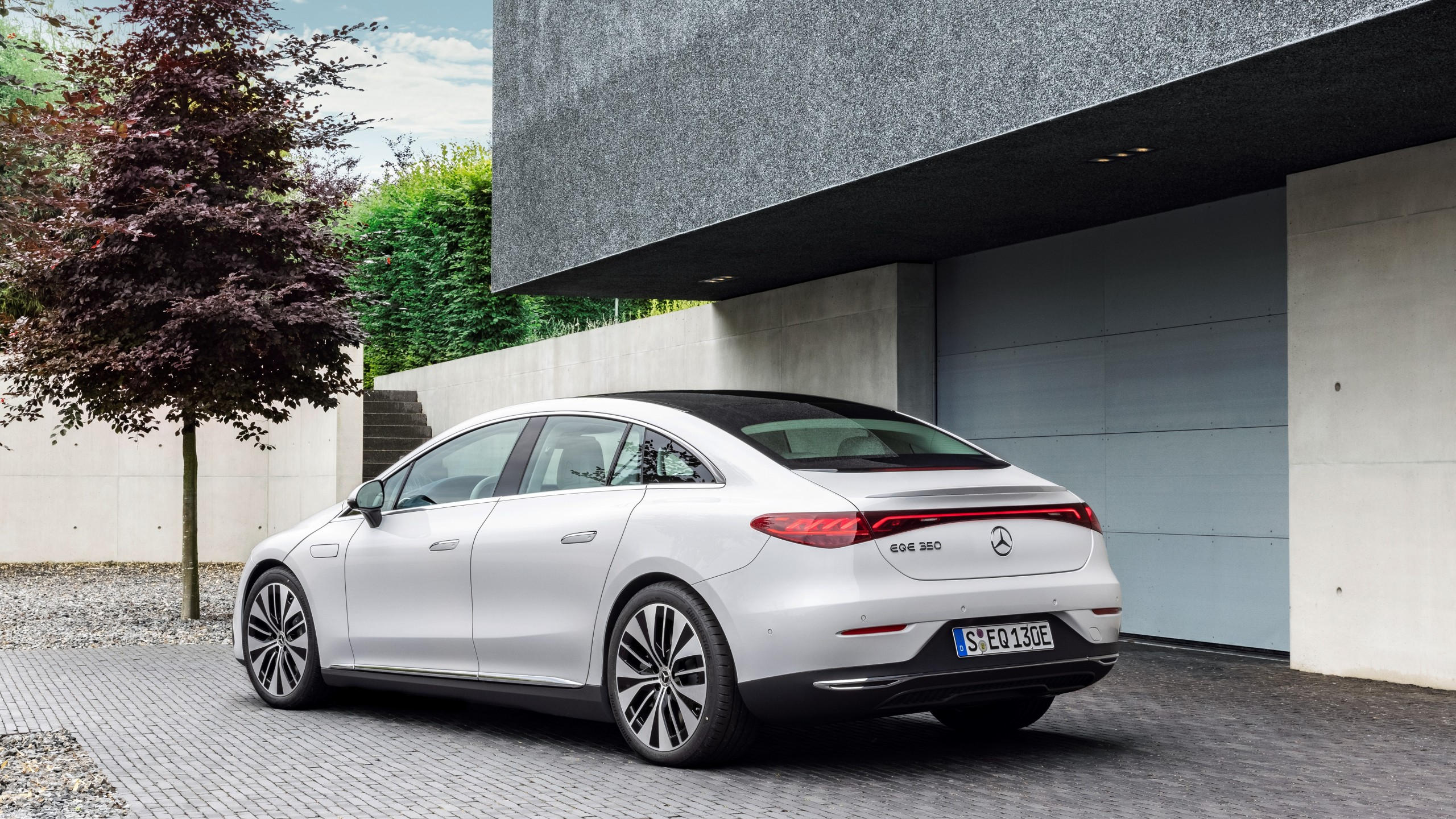 Mercedes benz eqe 350 electric art line 2560x1440 munich motor show