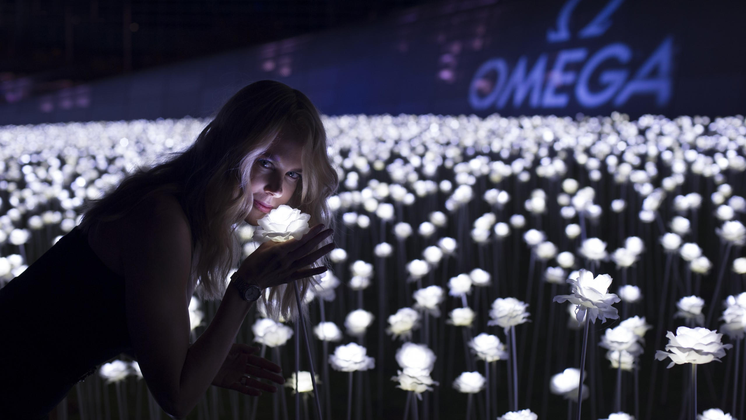 Nicole kidman 2560x1440 most popular celebs actress singer flowers