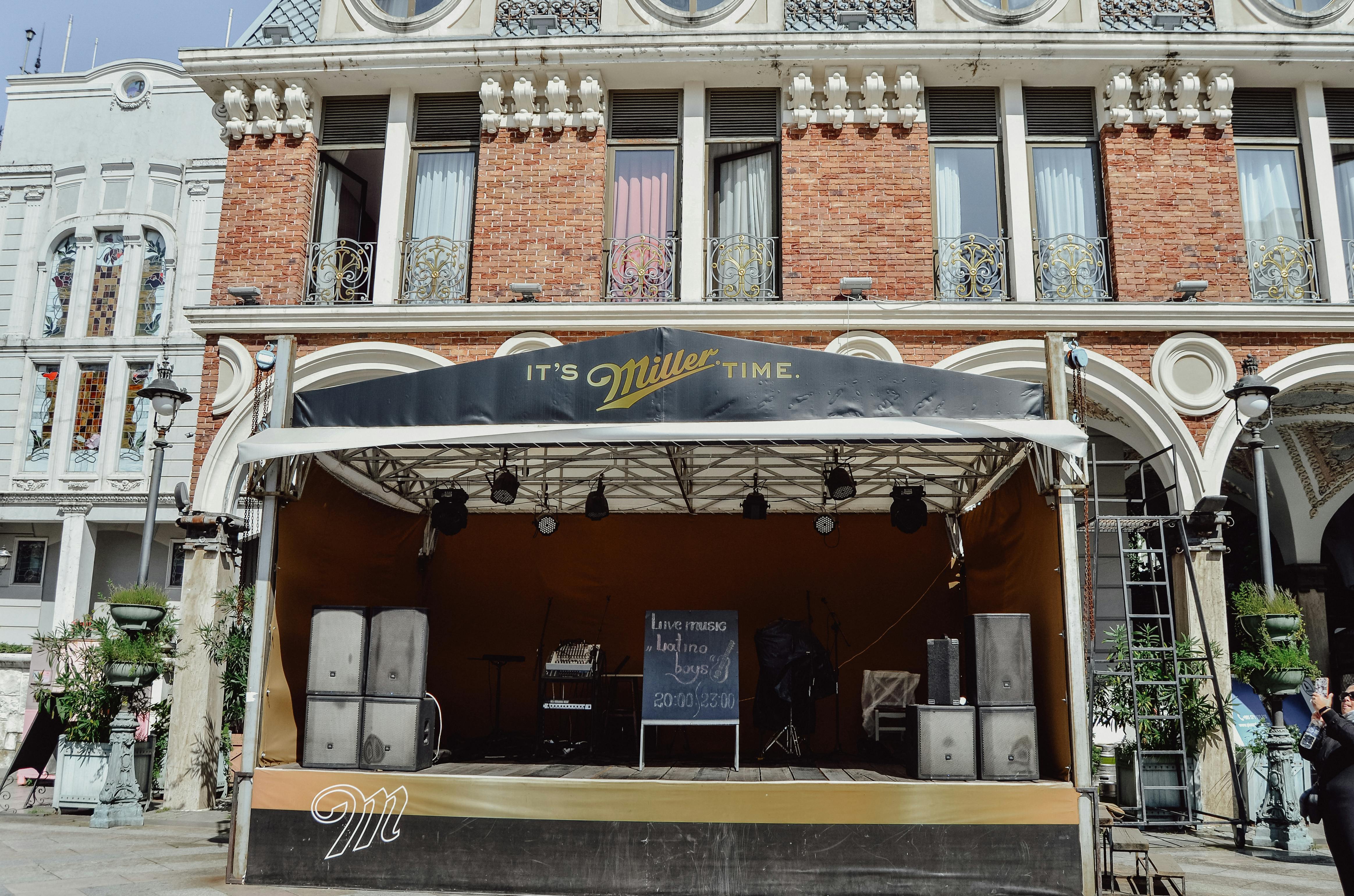 Fondo de Pantalla de pexels_30382800.jpg