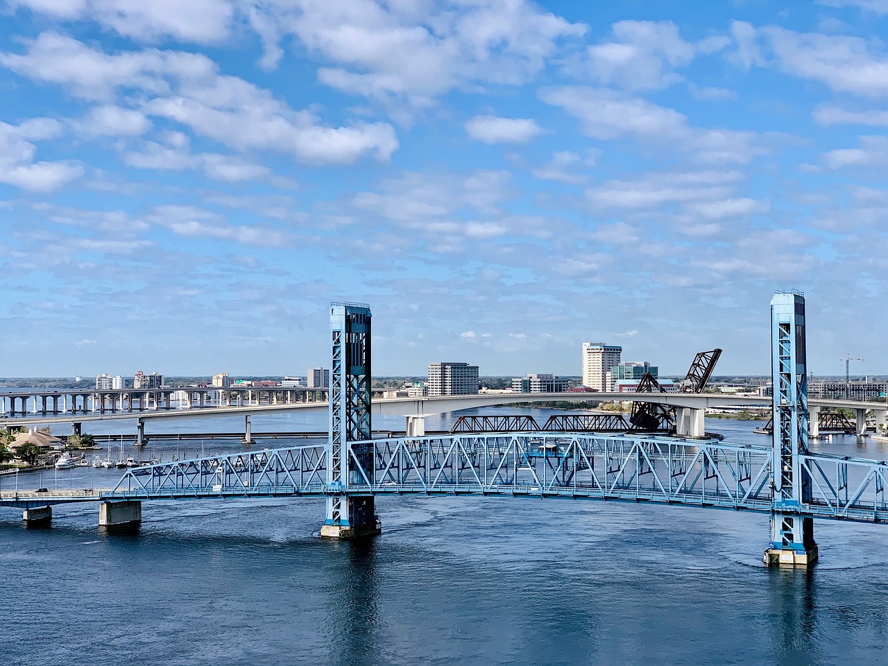 Fondo de Pantalla de pixabay_4923561.jpg