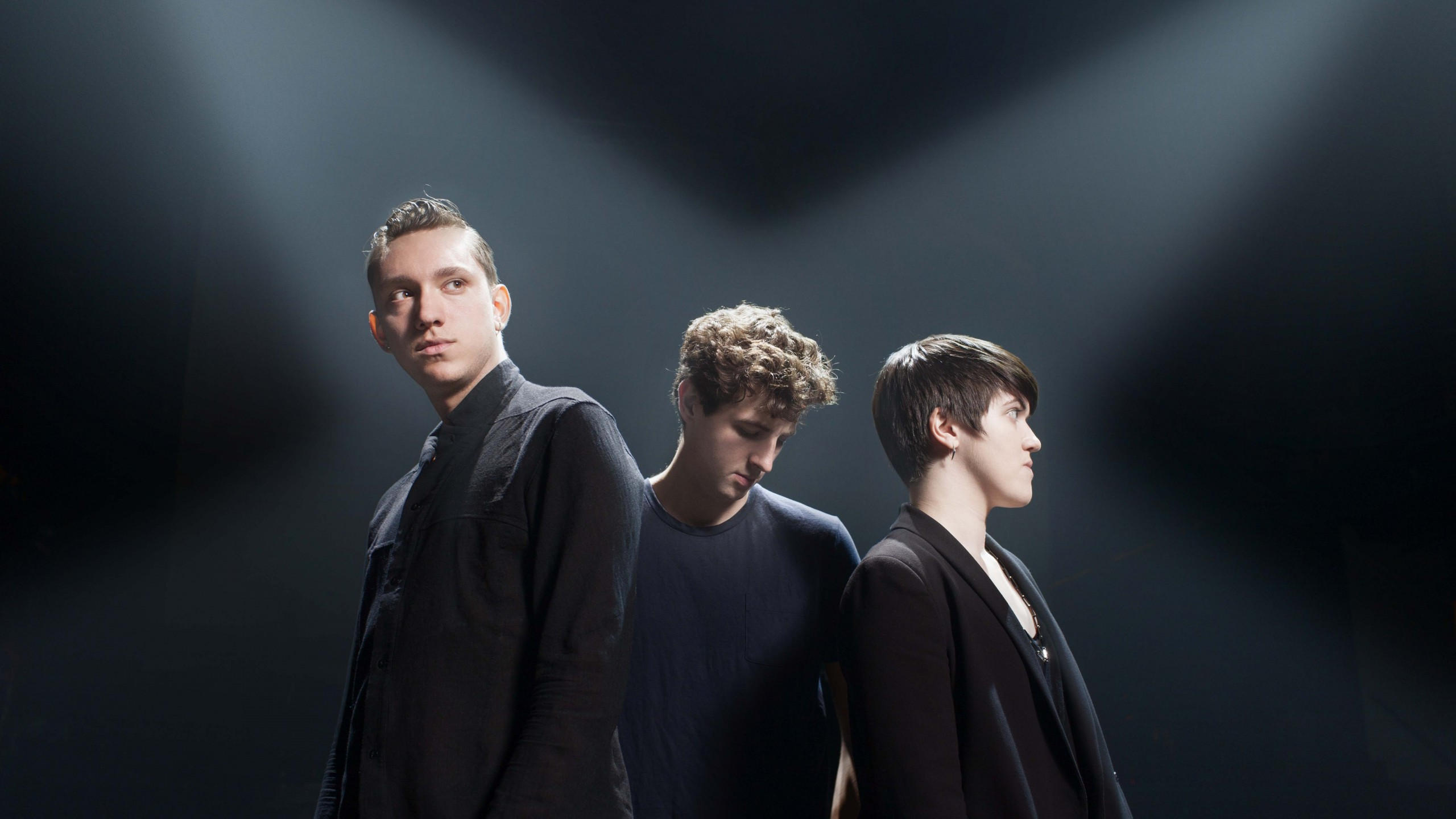 The xx 2560x1440 top music artist and bands jamie smith romy madley