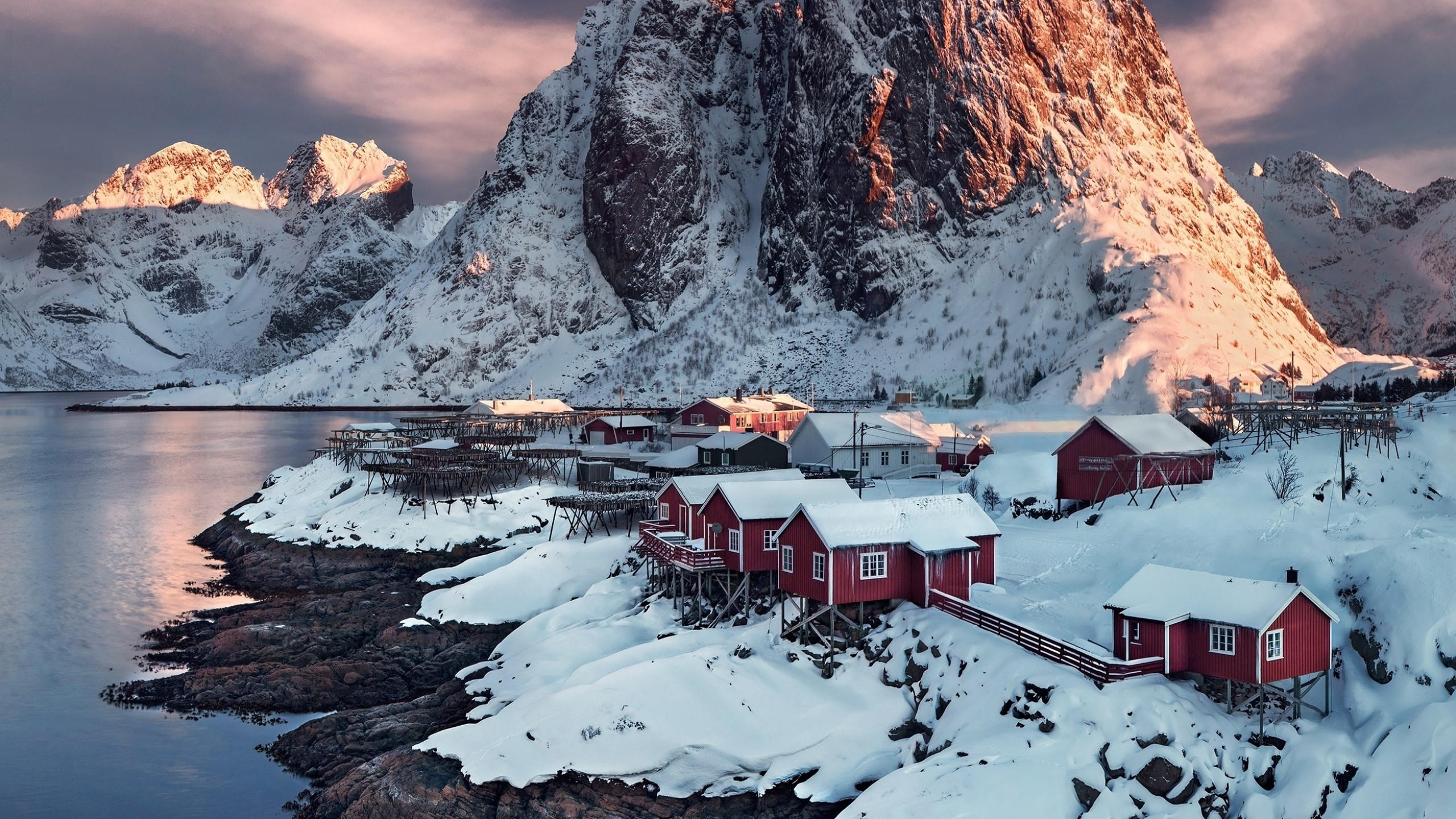 Village 2560x1440 4k hd wallpaper hamnoy norway sunset water