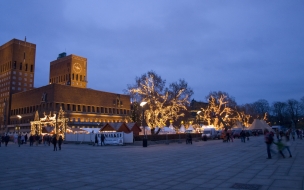 Fondo hd la ciudad en navidad