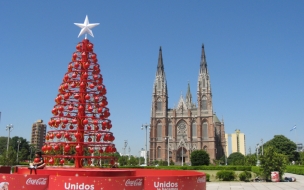 Fondo de pantalla arbol rojo con estrella blanca