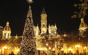 Ayuntamiento en Navidad  Valencia