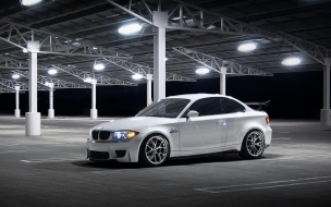 BMW Night wallpaper