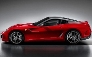 2010 Ferrari 599 GTO Side View wallpaper