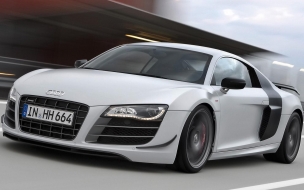 Audi R8 1