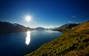 Lake wakatipu landscape