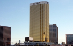 Trump 2560x1440 hotel las vegas usa