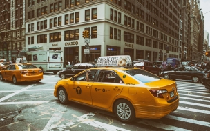 Midtown manhattan 2560x1440 new york city traffic roads cars taxi