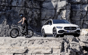 Mercedes benz c 300 all terrain 2560x1440 munich motor show 2021 2021