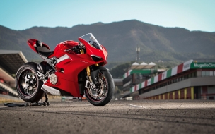 Ducati panigale v4 s 2560x1440 2020 bikes 4k