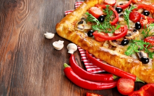 Pizza 2560x1440 tomato pepper 4k