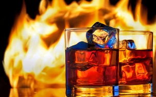 Whiskey 2560x1440 fire ice 5k