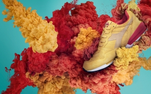 Sneakers 2560x1440 colorful 4k