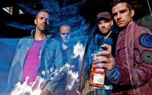 Coldplay 2560x1440 top music artist and bands chris martin jonny