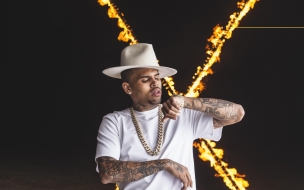 Fondo de pantalla de Chris brown 2560x1440 top music artist and bands singer