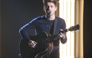 Niall horan 2560x1440 photo 5k