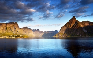 Norway 2560x1440 lofoten islands europe mountains sea clouds 5k