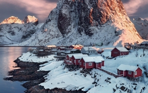 Village 2560x1440 4k hd wallpaper hamnoy norway sunset water