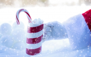 Christmas 2560x1440 new year santa snow winter candy cup 5k