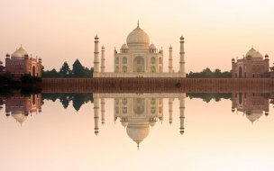 Fondo de pantalla de Taj mahal 2560x1440 india temple castle travel tourism