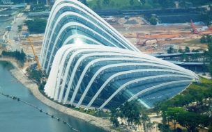 Fondo de pantalla de Gardens by the bay 2560x1440 singapore travel tourism