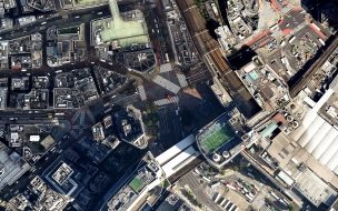 Fondo de pantalla de Bird 039 s eye view 2560x1440 birds eye view city life town 4k 5k iphone wallpaper