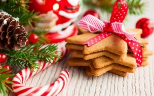 Fondo de pantalla de Christmas 2560x1440 new year cookies candy 5k