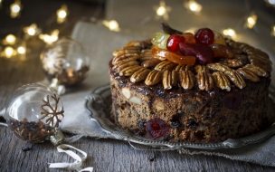 Fondo de pantalla de Christmas cake 2560x1440 receipt nuts 5k