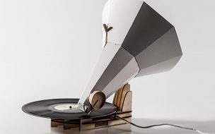Fondo de pantalla de Jonofon 2560x1440 gramophone invention iceland vinyl papercraft music