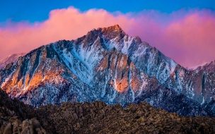 Fondo de pantalla de Mountains 2560x1440 clouds sky colors 4k
